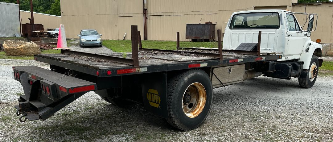 1995 FORD F800 - Image 5